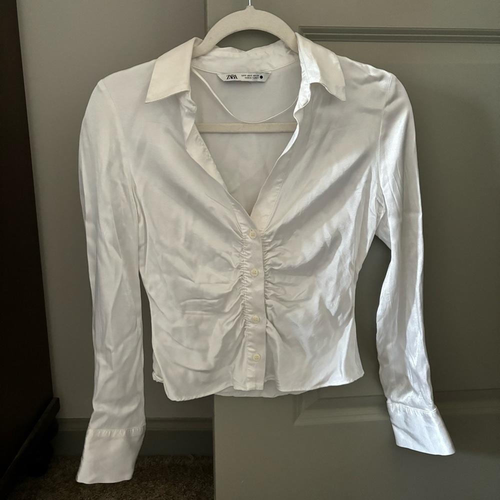 Zara Cropped Satin Button Down